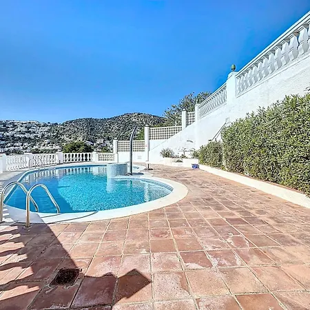 Rosales Casa Vistas Al Mar Y Piscina Comunitari Holiday home